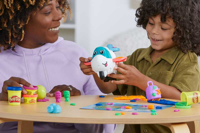 PLAY-DOH AIRPLANE EXPLORER STARTER SET