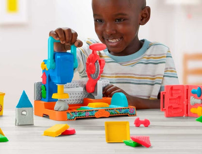 PLAY-DOH STAMP N SAW TOOL BENCH